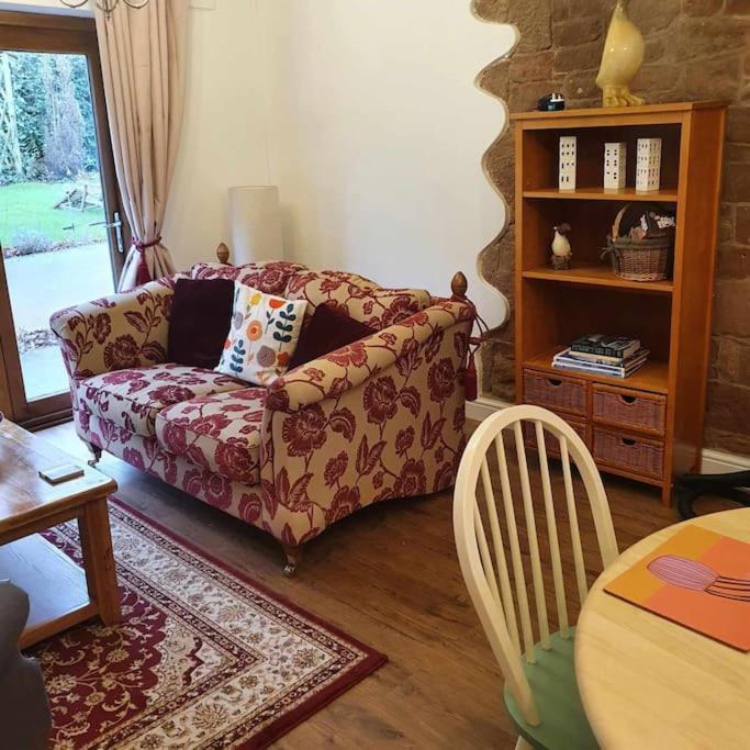 Astella Lodge. West Quantoxhead