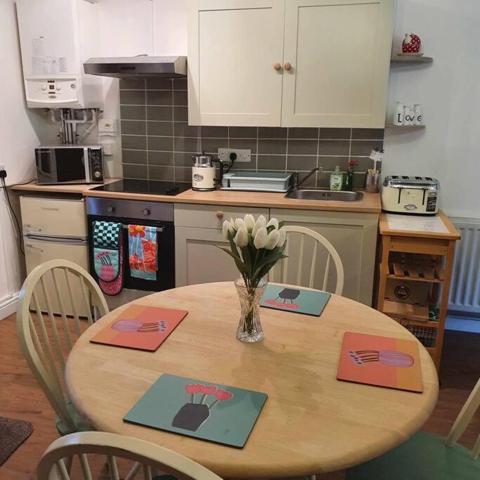 Holiday home Astella Lodge. West Quantoxhead